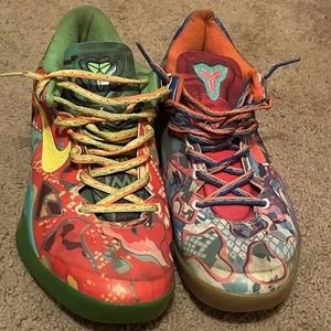 Nike “What The Kobe” Size 12 *Too Small*